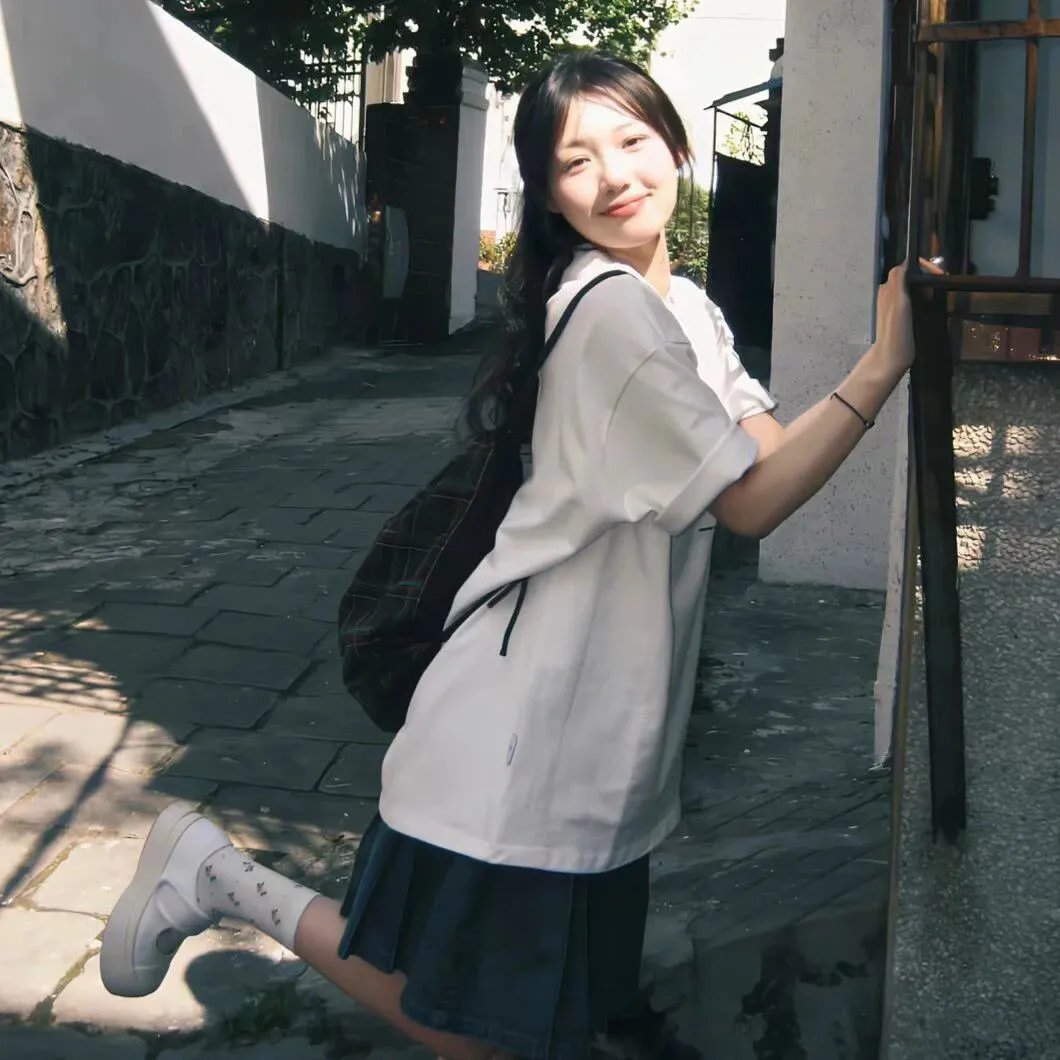 风流艳妇